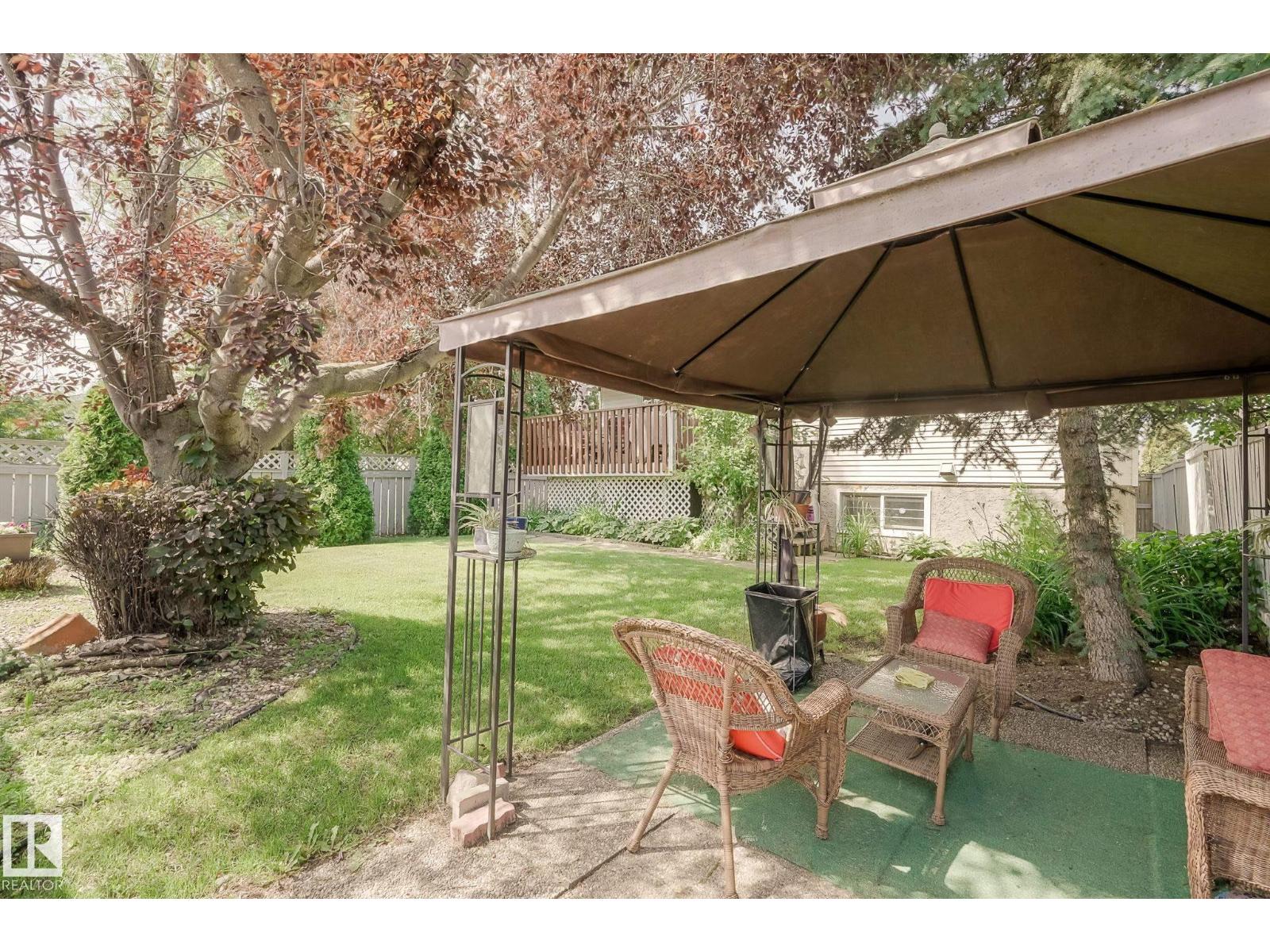 7011 190 ST NW - 54