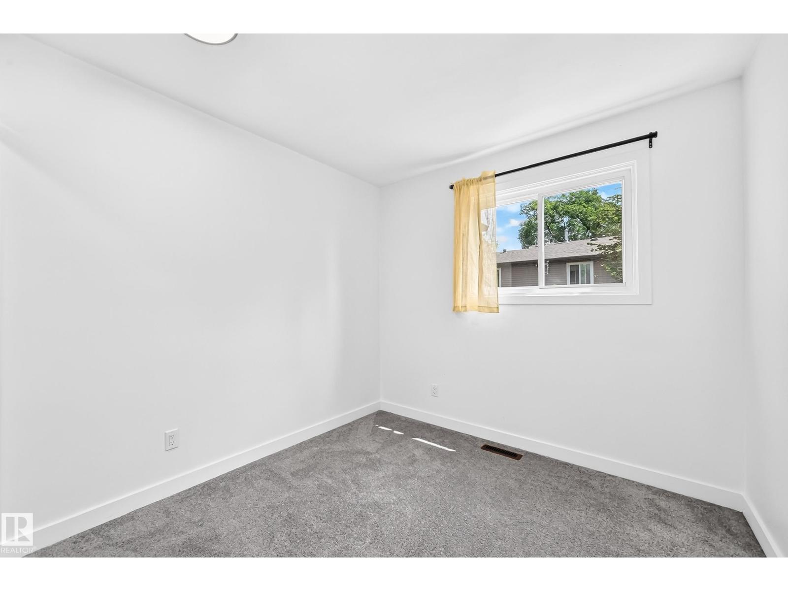 8033 27 AV NW - 27