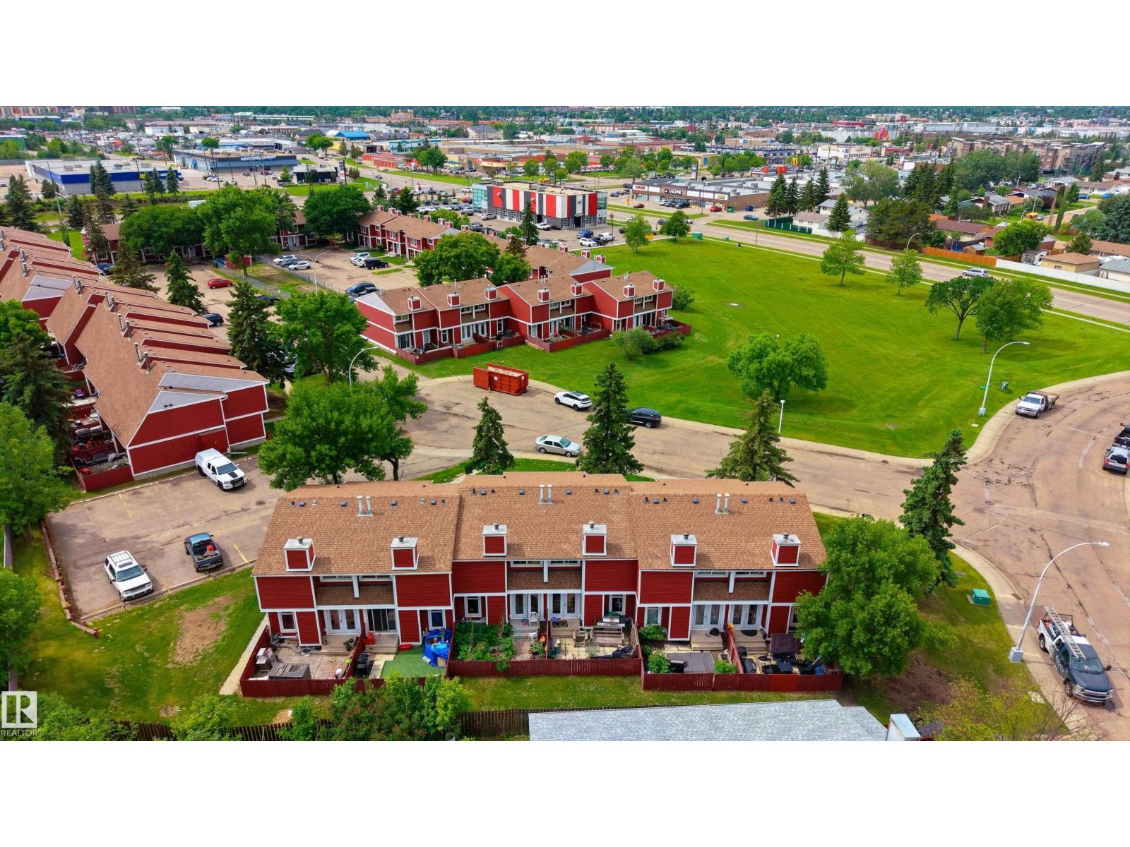 #2 4707 126 AV NW - 31