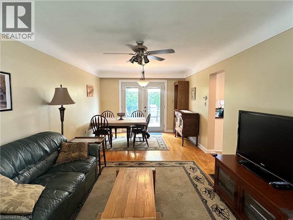 129 BROKER Drive - 12