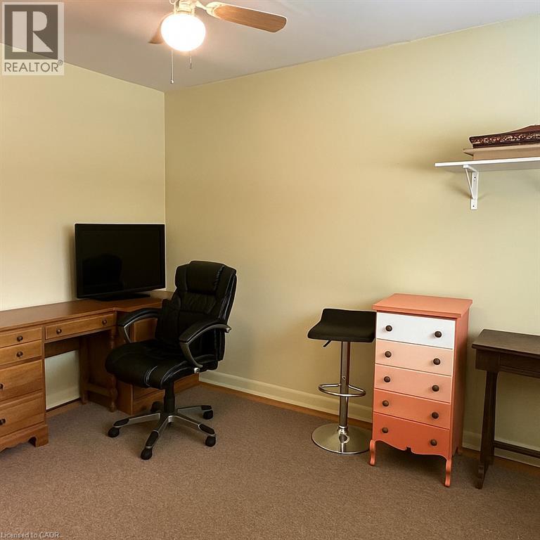 129 BROKER Drive - 21