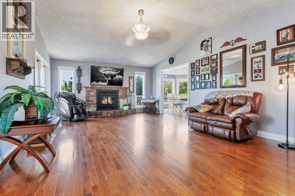 41421 Range Road 261 - Image 25