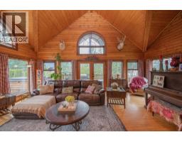 1495 6 Highway, Nakusp, BC V0G1R1 Photo 26