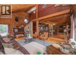 1495 6 Highway, Nakusp, BC V0G1R1 Photo 23