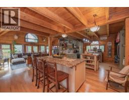 1495 6 Highway, Nakusp, BC V0G1R1 Photo 17