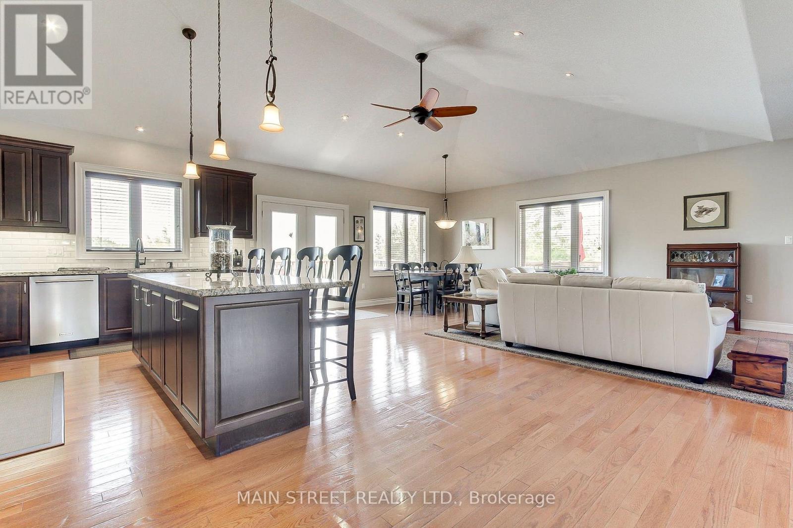 13 BROLLEY CRESCENT - 13