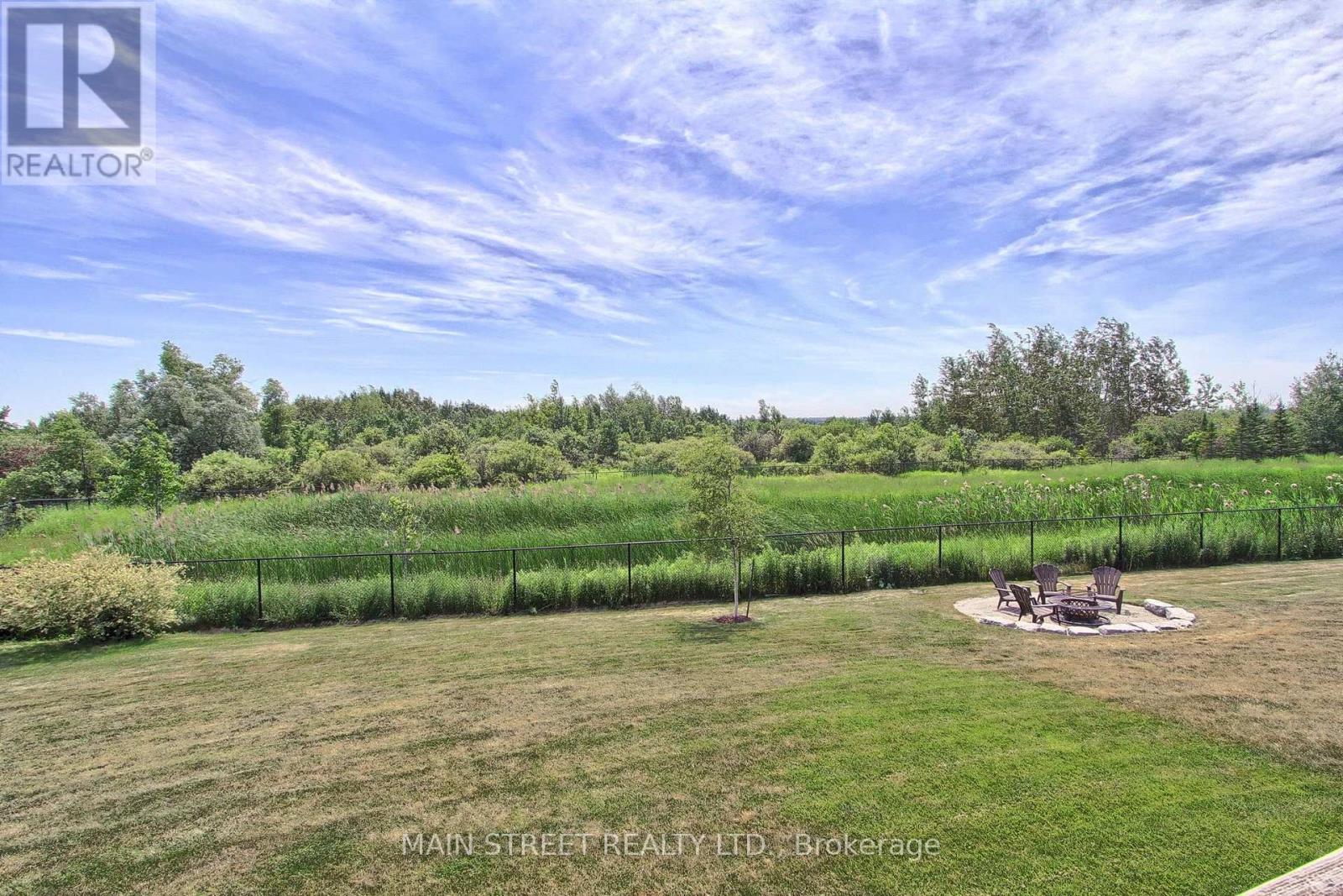 13 BROLLEY CRESCENT - 36