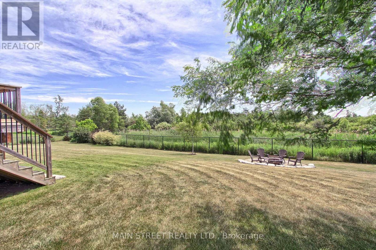 13 BROLLEY CRESCENT - 37