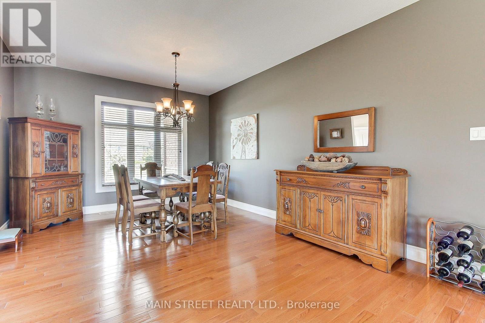 13 BROLLEY CRESCENT - 5