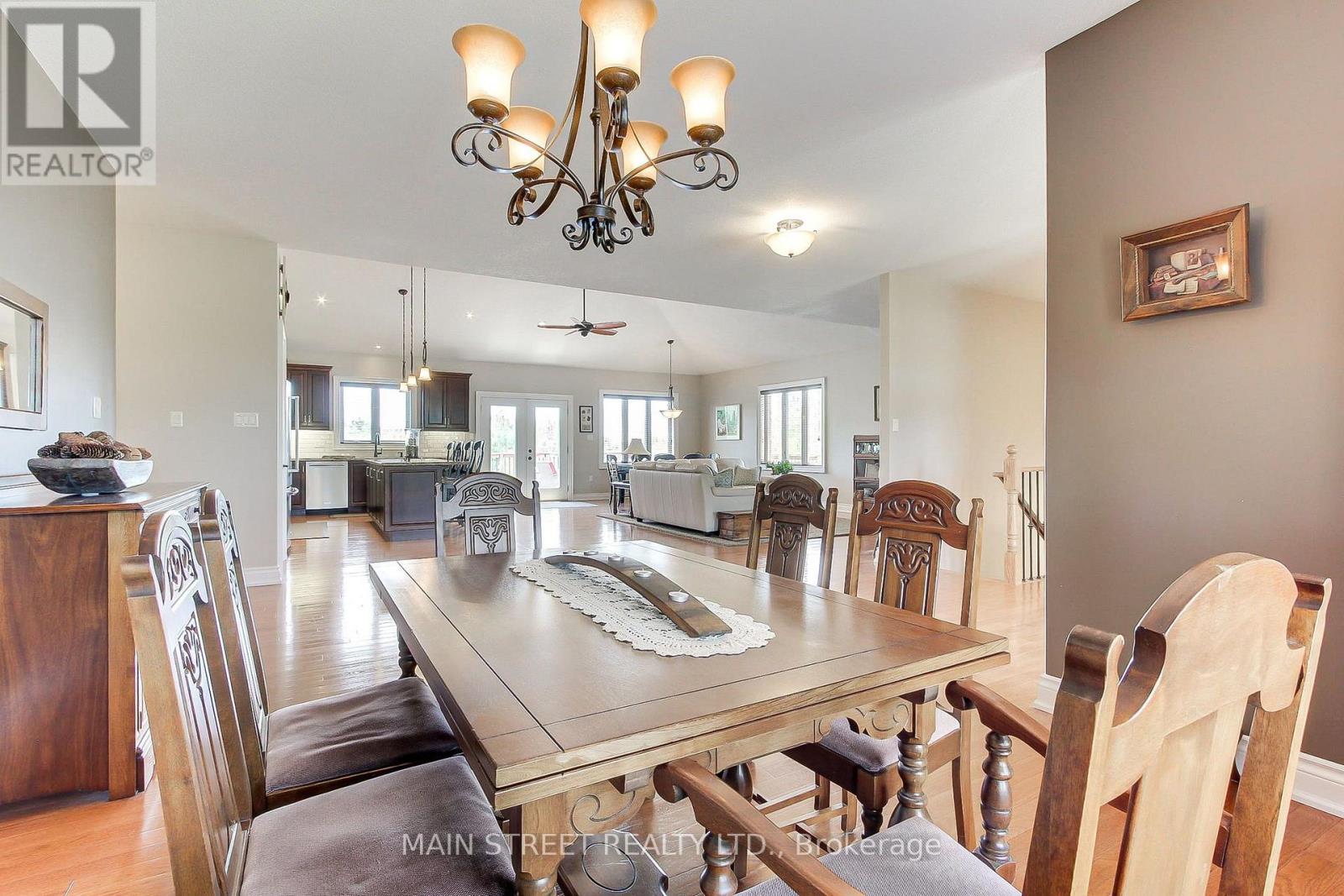 13 BROLLEY CRESCENT - 6