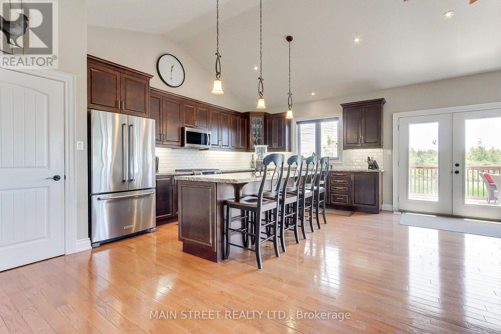 13 BROLLEY CRESCENT - 8