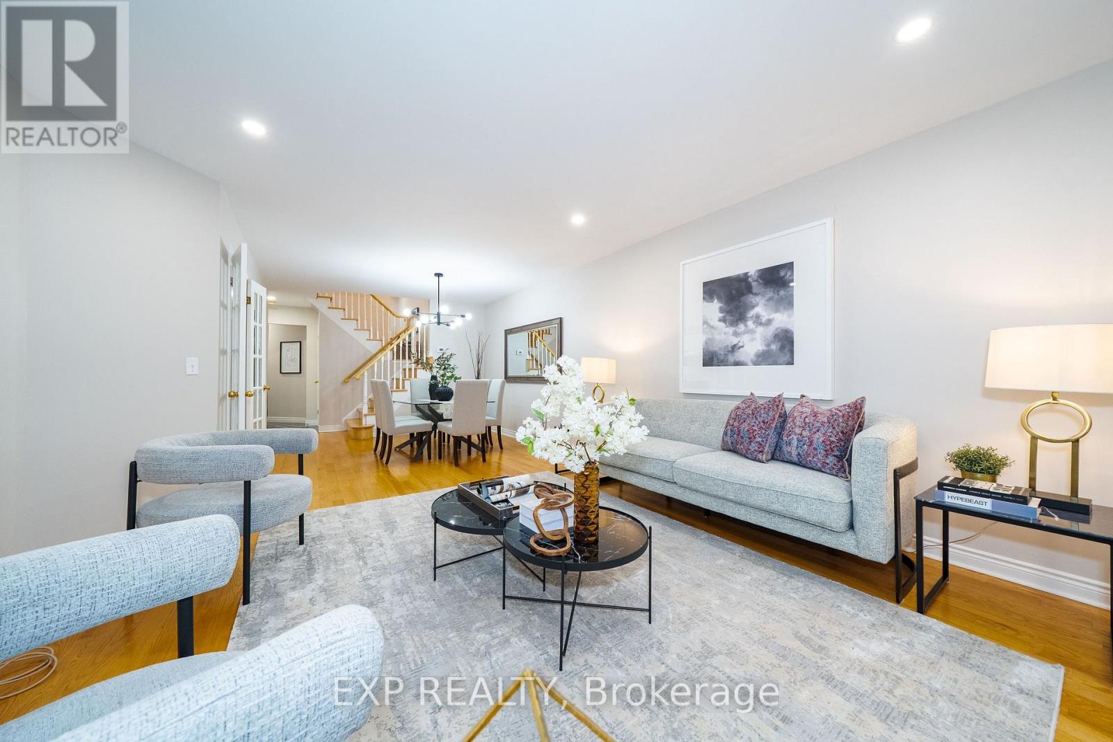 7 WETHERBY CIRCLE - Image 10