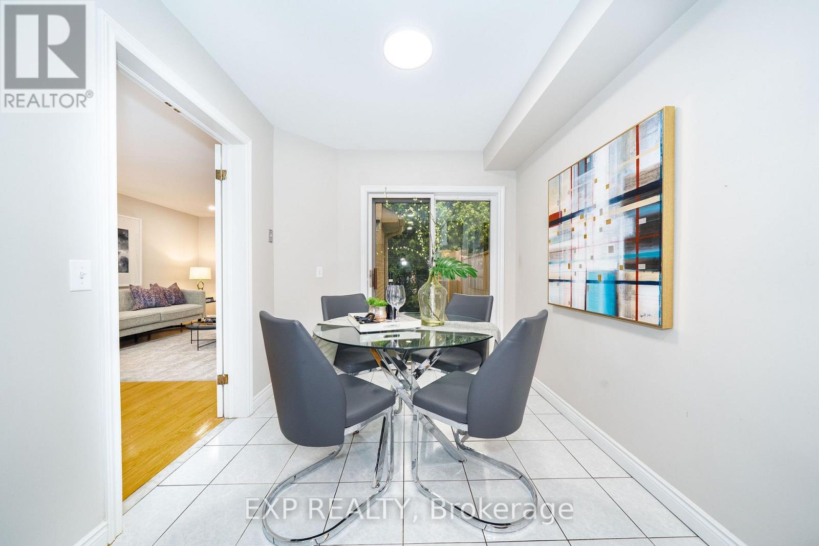7 WETHERBY CIRCLE - Image 14