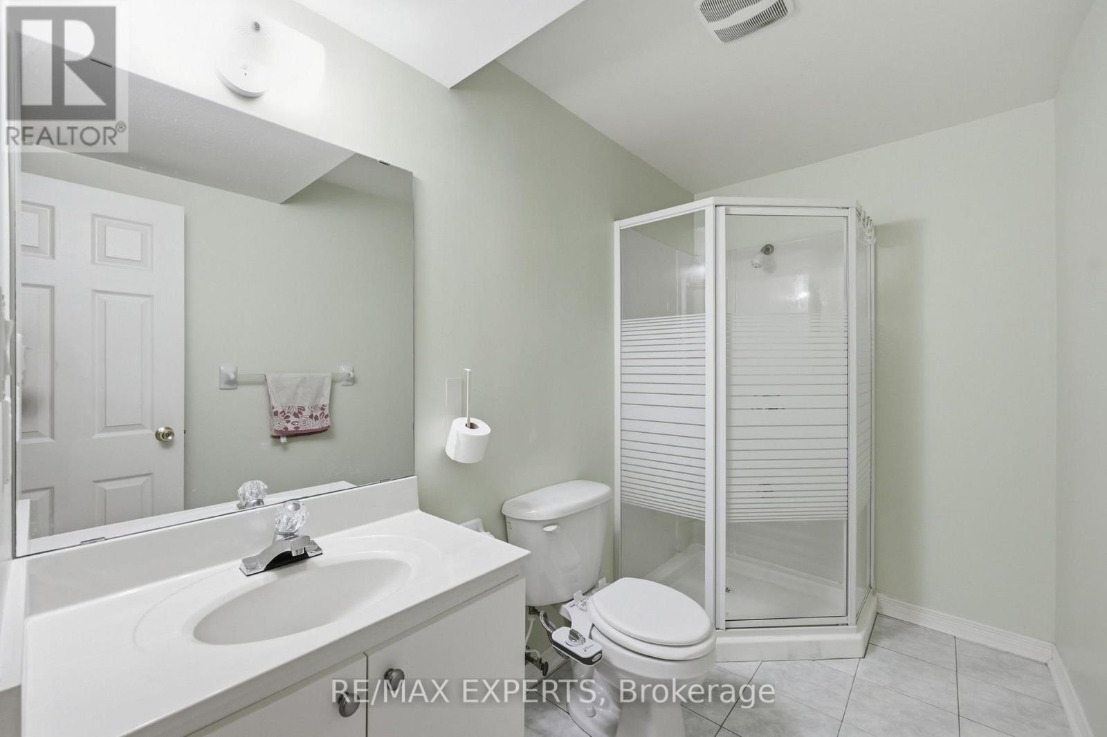 554 CAVERHILL CRESCENT - 23
