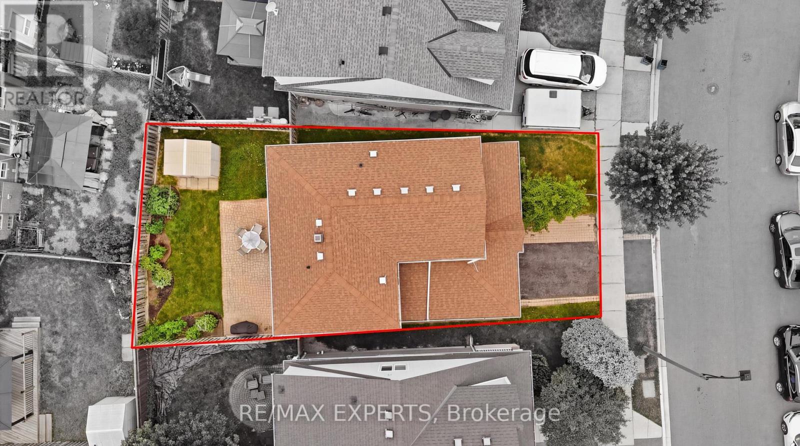 554 CAVERHILL CRESCENT - 25