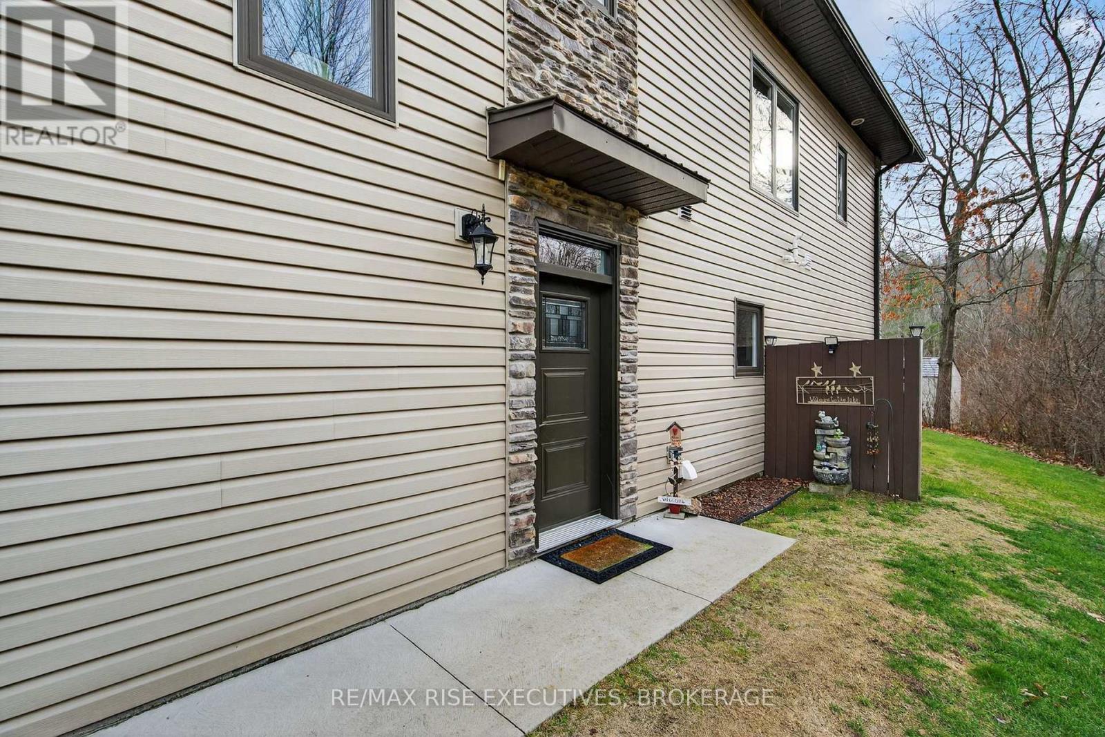 4646 STAIR STEP LANE - 27