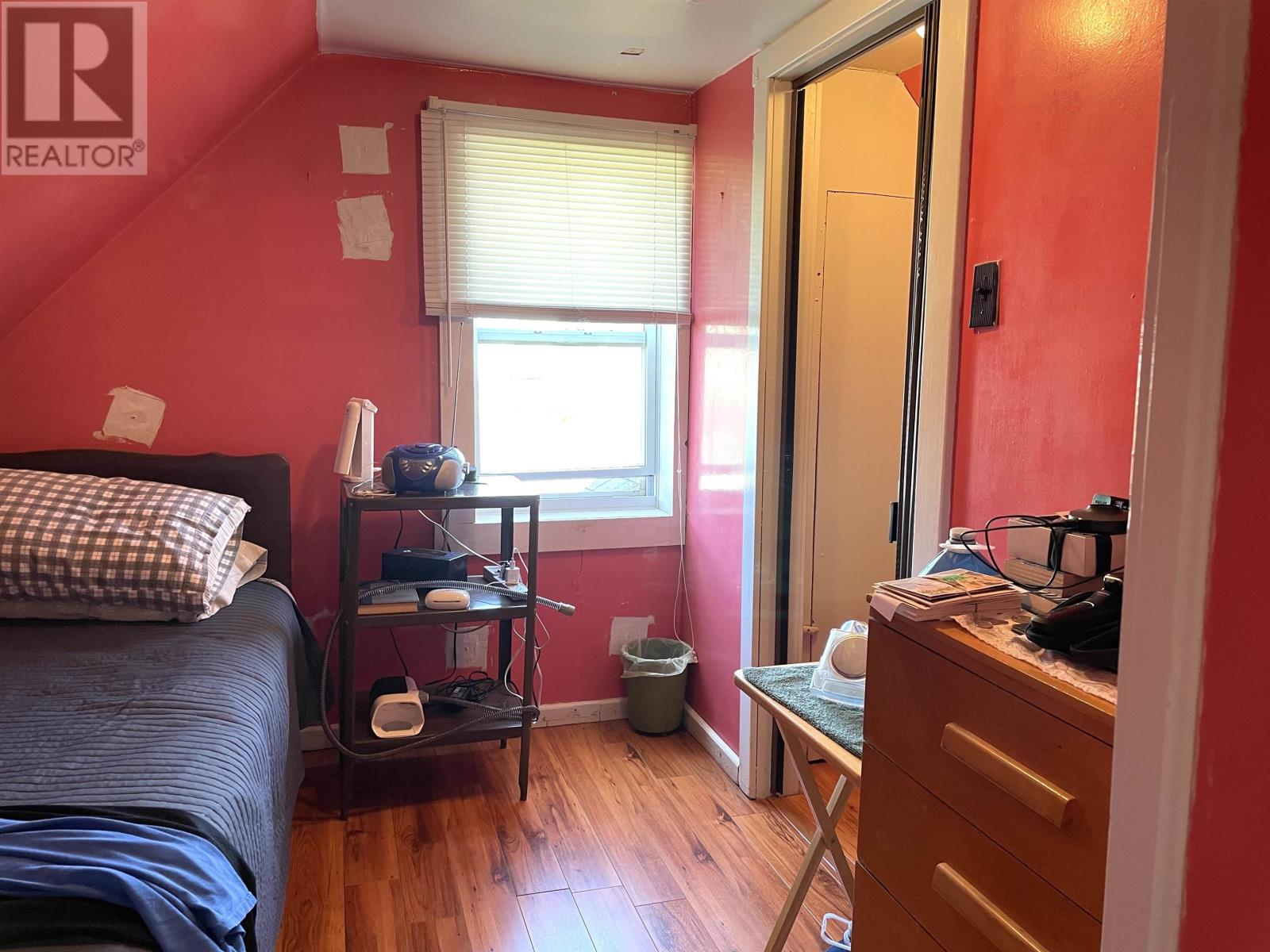 533 Sheen Street - 22