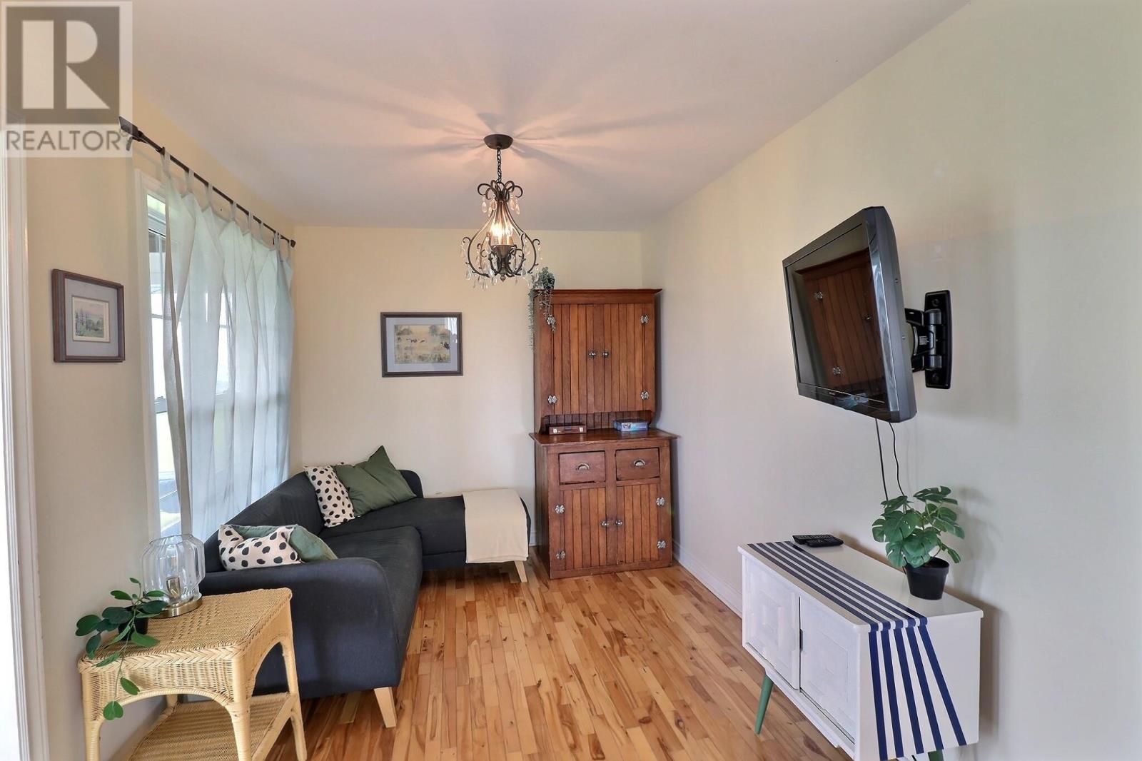 126 Arcadia Lane - Image 11
