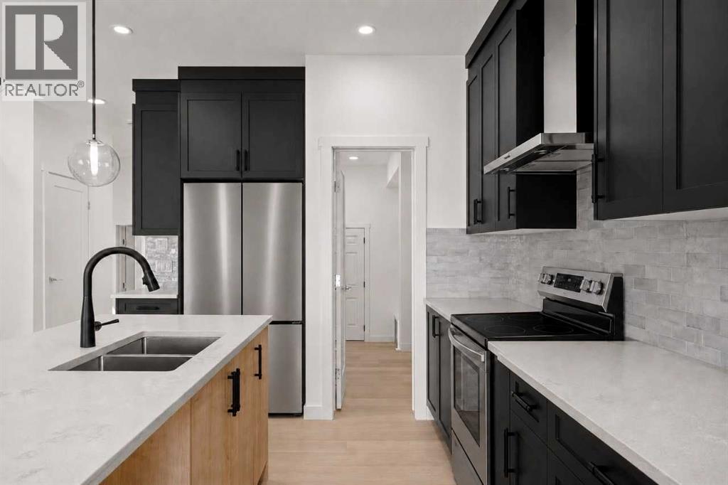 83 Heritage Manor - 3