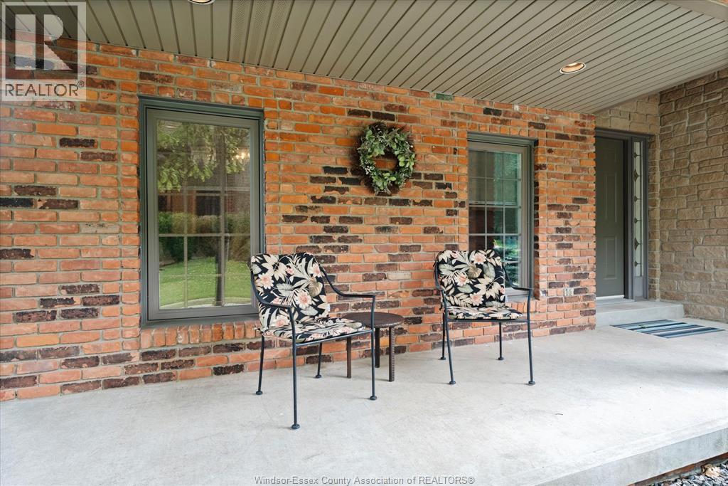2198 SUZANNE STREET - 5