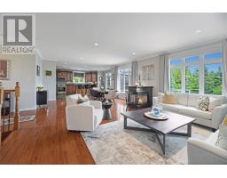 206 Summit Drive thumbnail 9