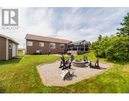206 Summit Drive thumbnail 4