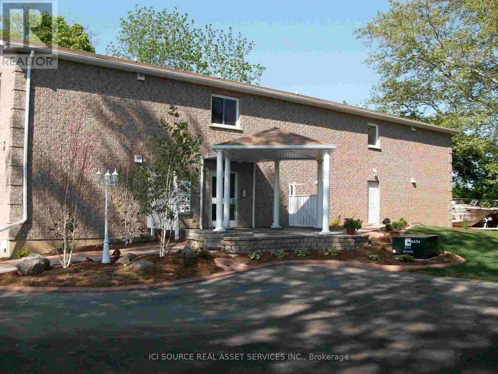 4434 LEADER LANE - 3