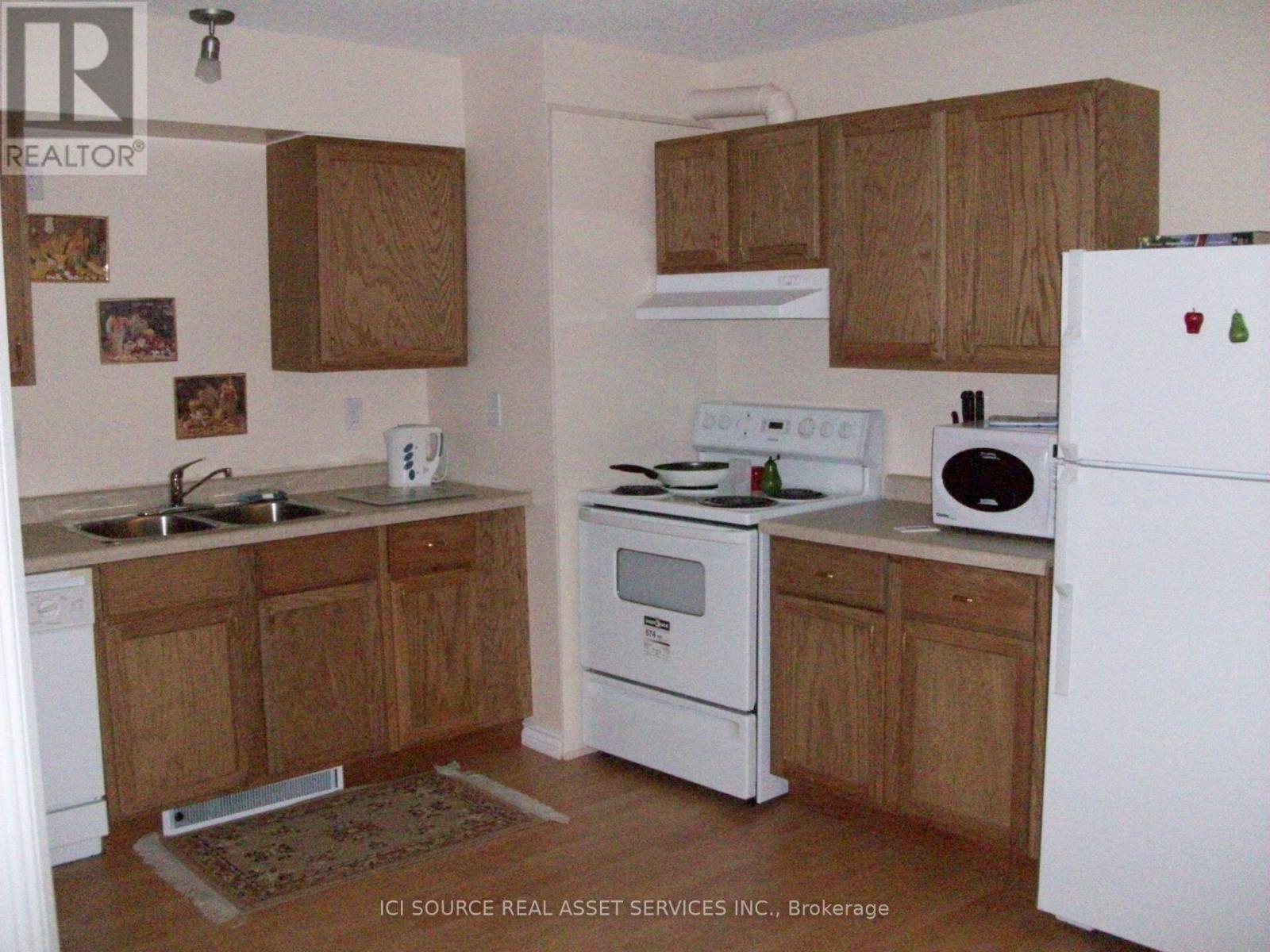 4434 LEADER LANE - 5