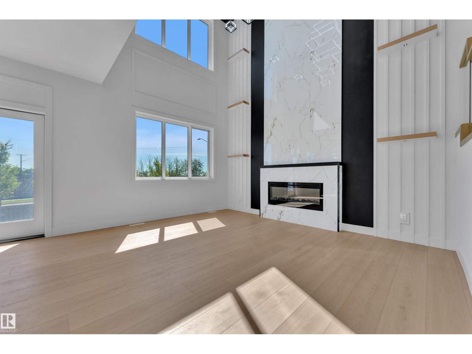 207 Linden LO - 14