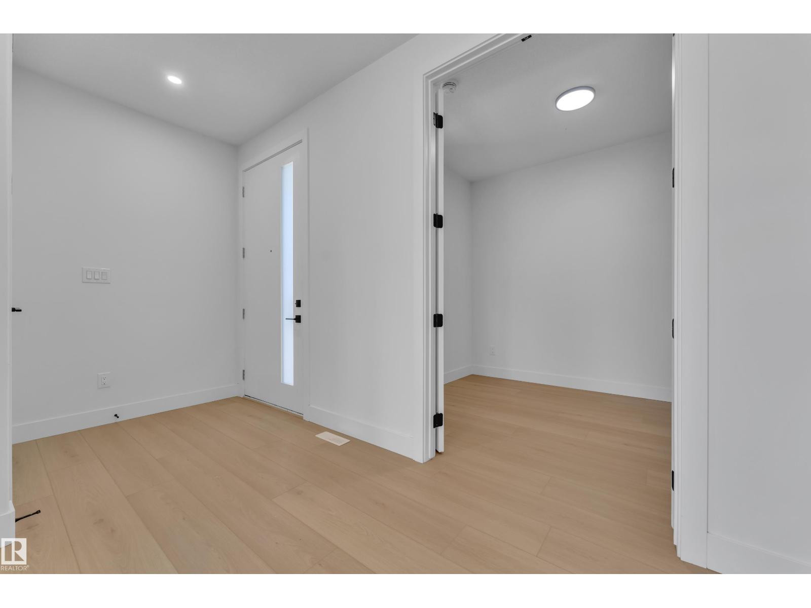 207 Linden LO - 5