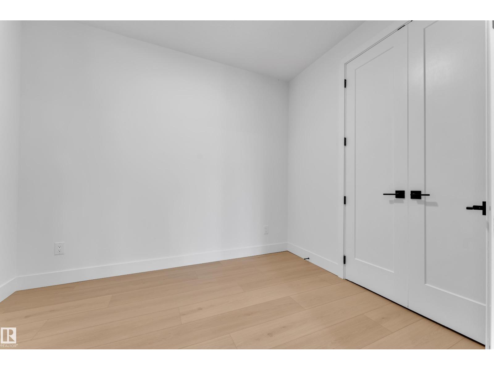 207 Linden LO - 6