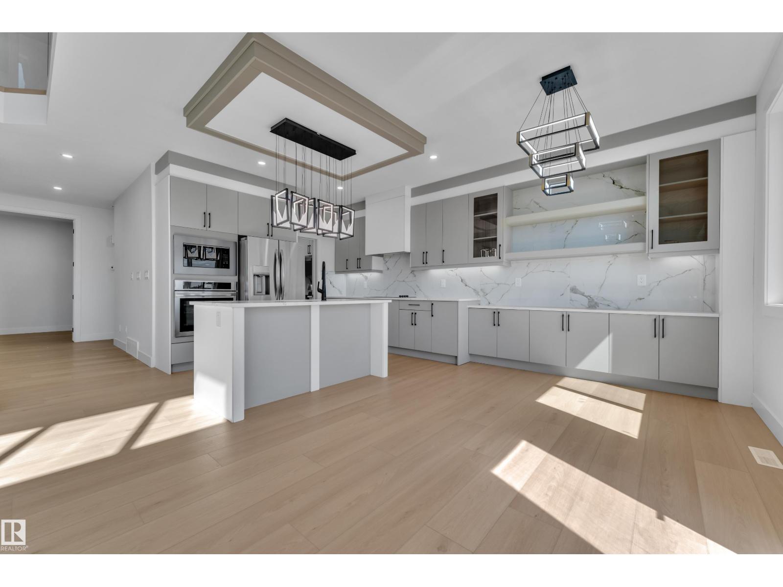 207 Linden LO - 18