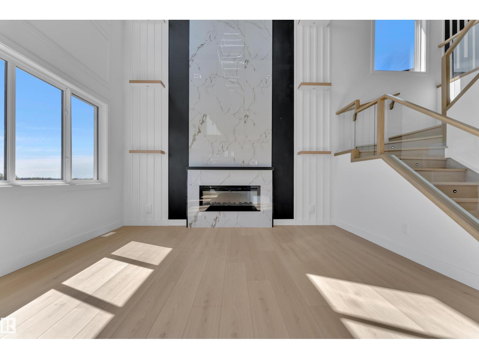 207 Linden LO - 22