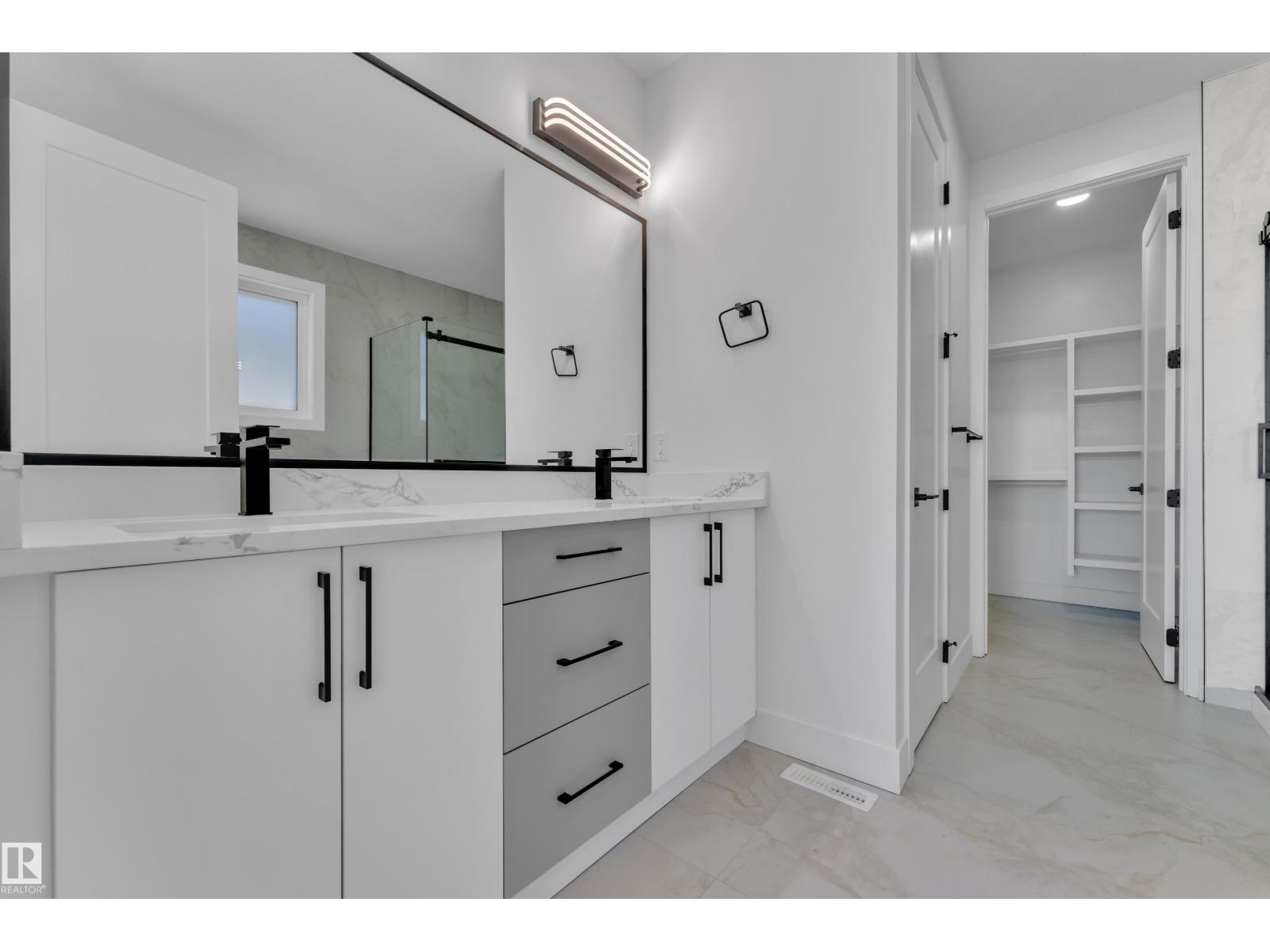 207 Linden LO - 29