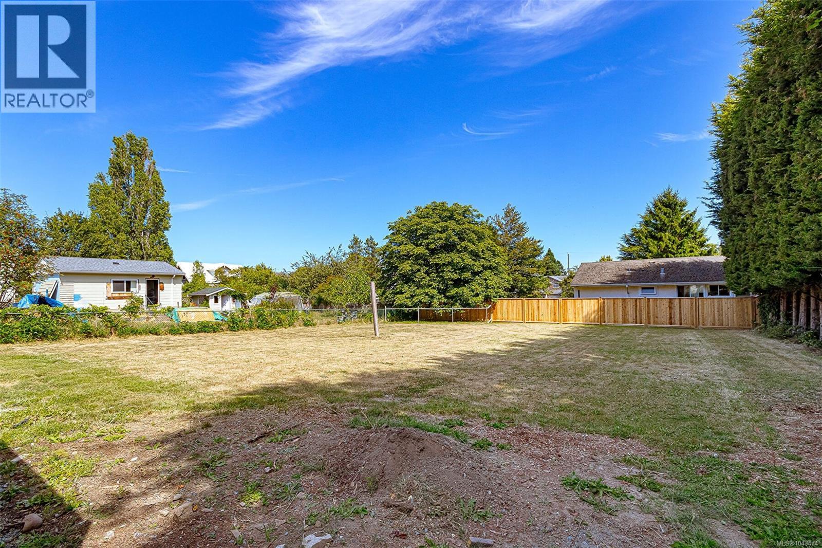 3141 Balfour Ave - 3