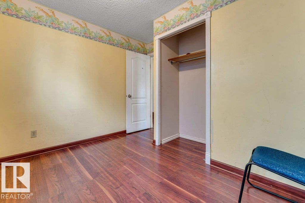 4337 38 ST NW NW - 29