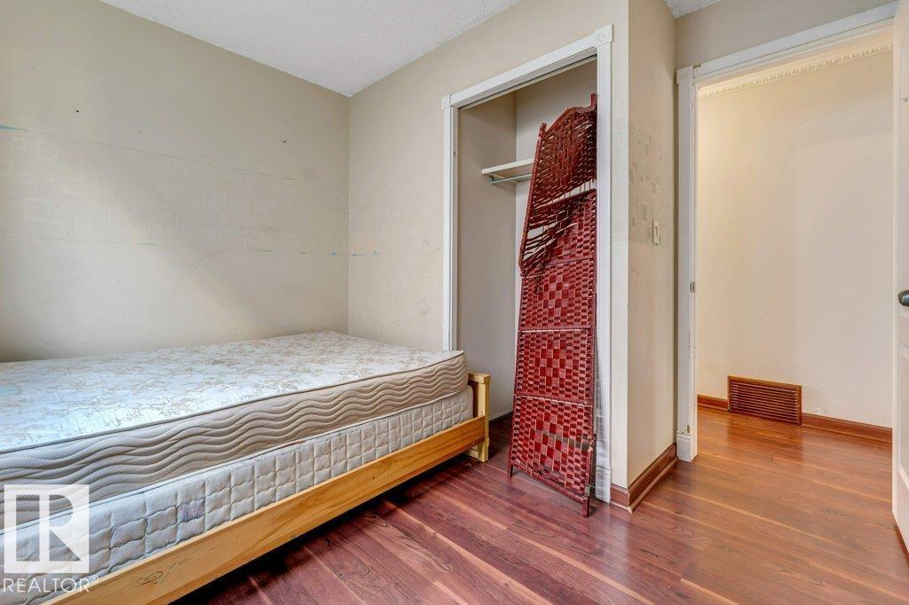 4337 38 ST NW NW - 31