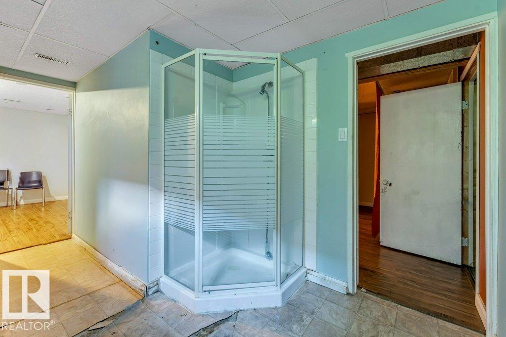 4337 38 ST NW NW - 36