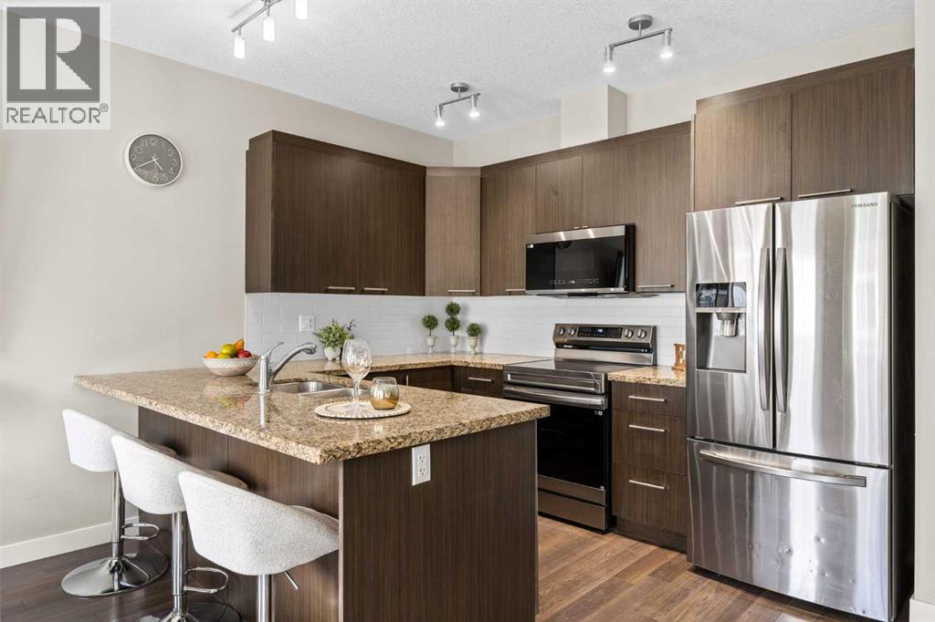 #121 300 Marina Drive - 15