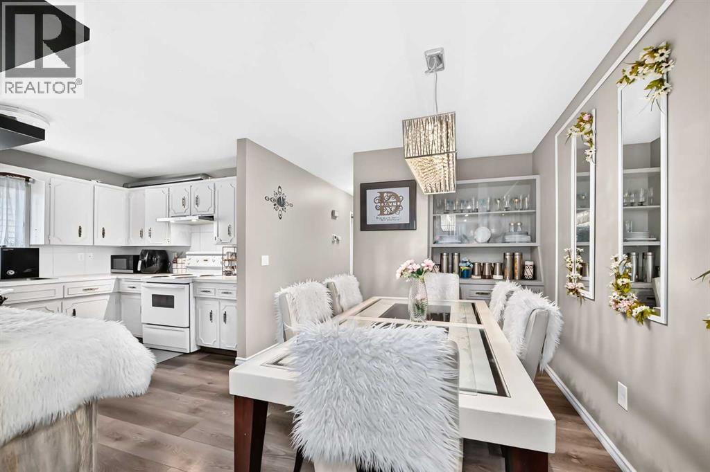 553 Macewan Drive NW - 16