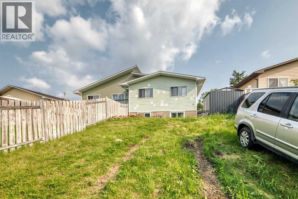 553 Macewan Drive NW - 37