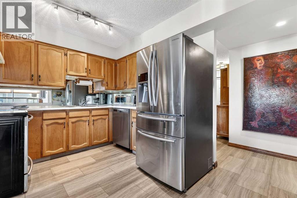#2A 133 25 Avenue SW - 6
