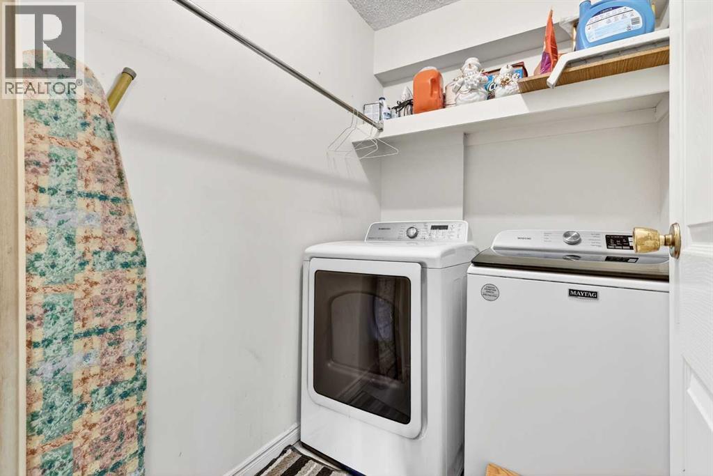#2A 133 25 Avenue SW - 18