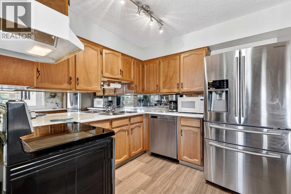 #2A 133 25 Avenue SW - 9