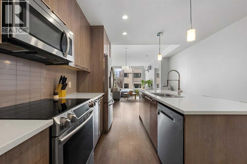 #307 317 22 Avenue SW - 5