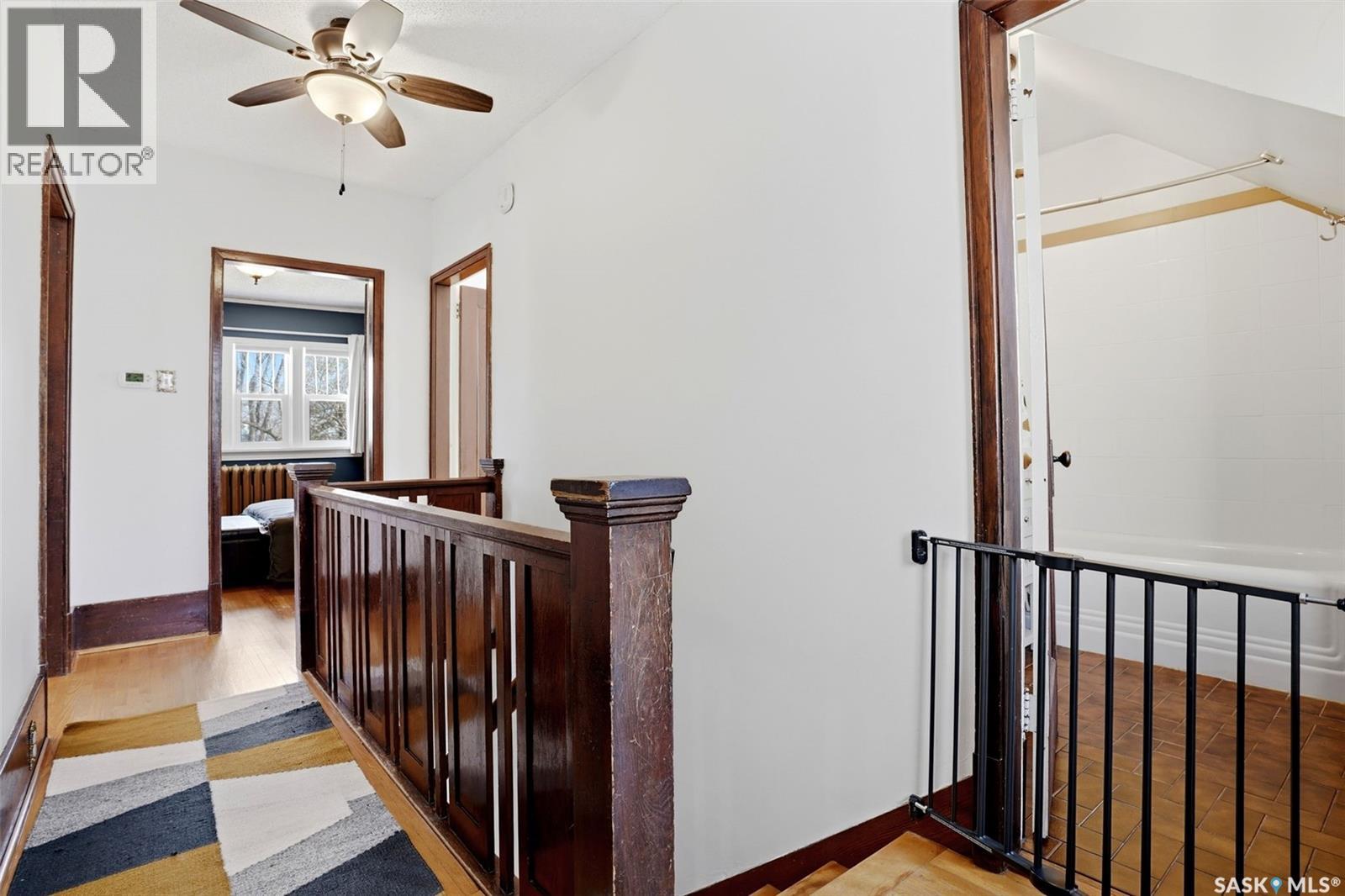 3239 Victoria AVENUE - 23
