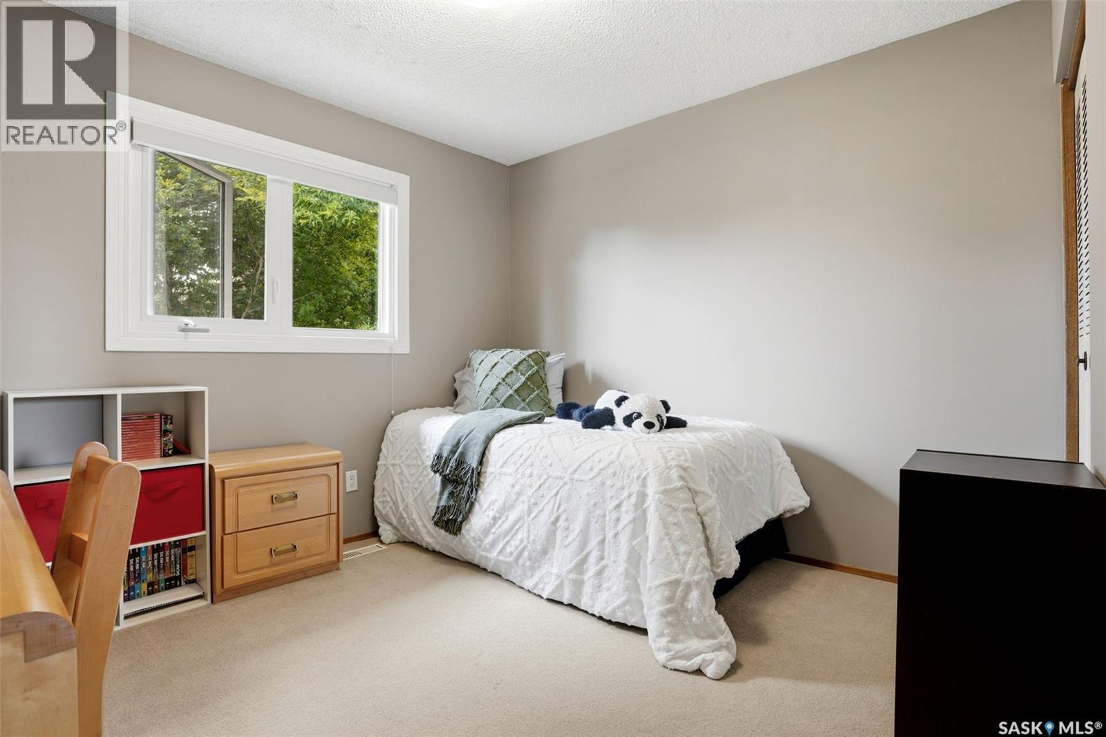 118 Lincoln DRIVE - 32