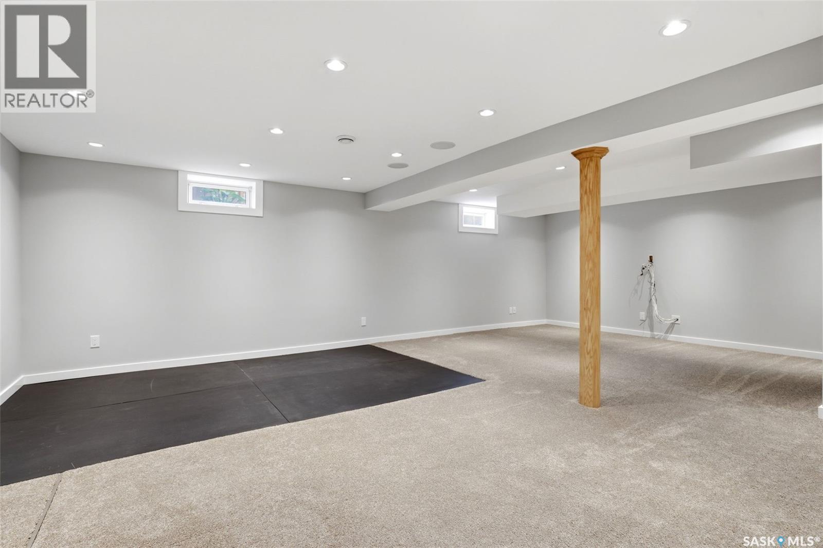 118 Lincoln DRIVE - 37