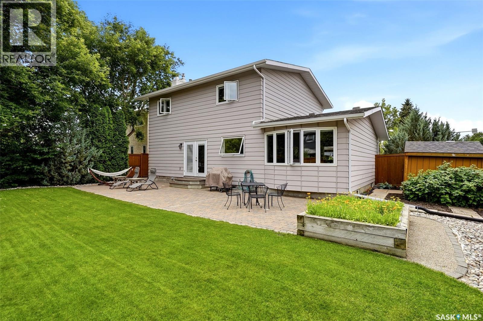 118 Lincoln DRIVE - 53