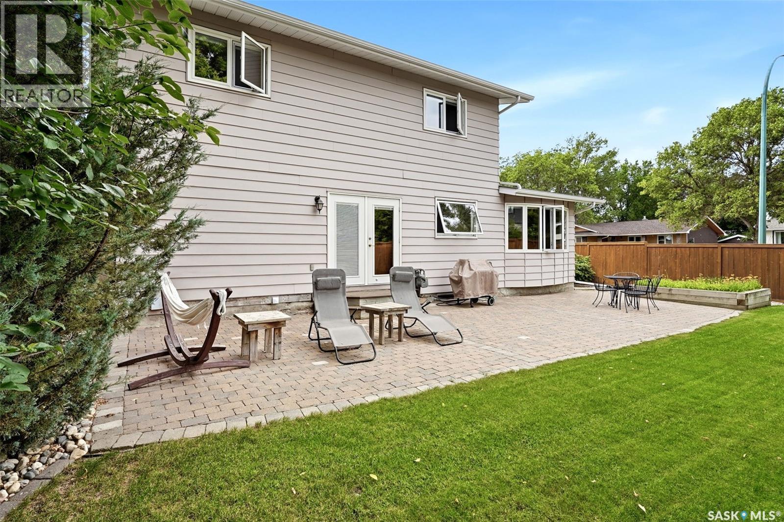 118 Lincoln DRIVE - 55